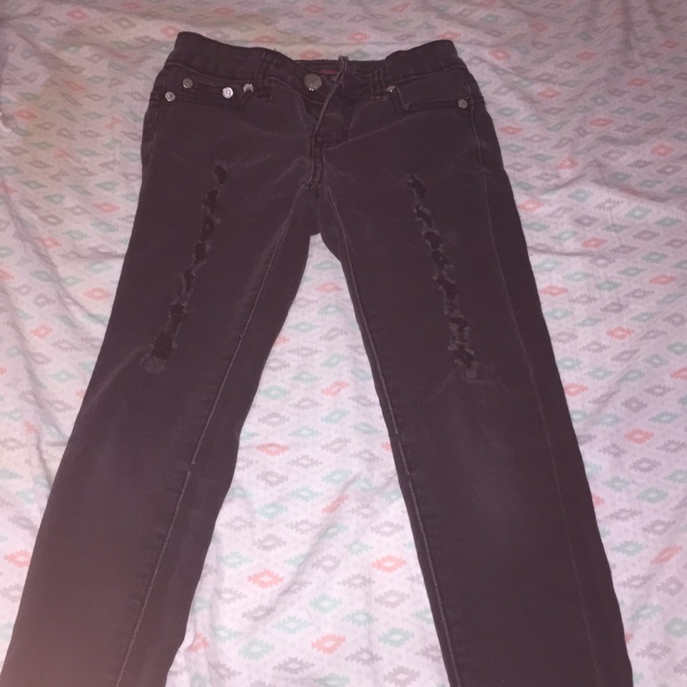 Black ripped jeans